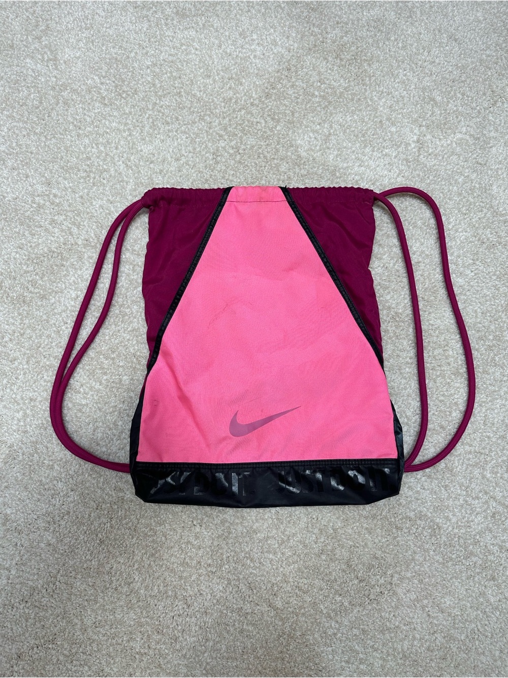 Nike Pink and Magenta Drawstring Backpack